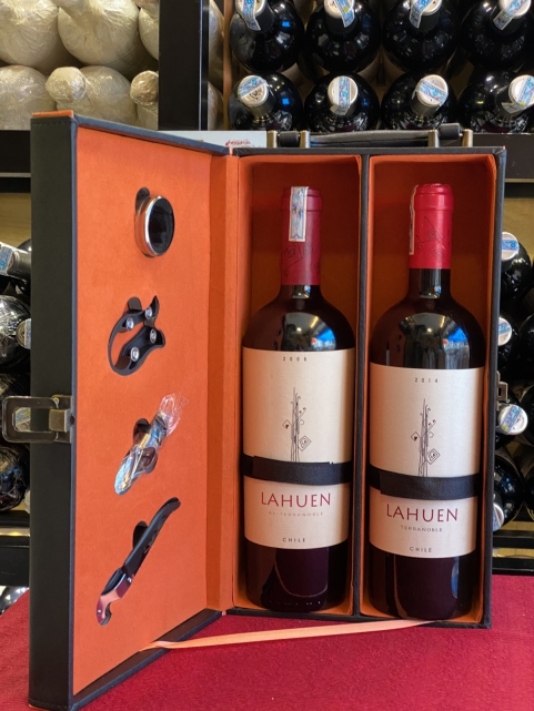 Lahuen Icon wine